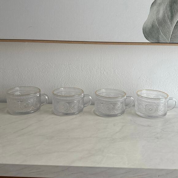 Large vintage style mugs bowls clear w/gold trim X4 beautiful - Picture 5 of 5